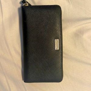 BLACK KATE SPADE WALLET